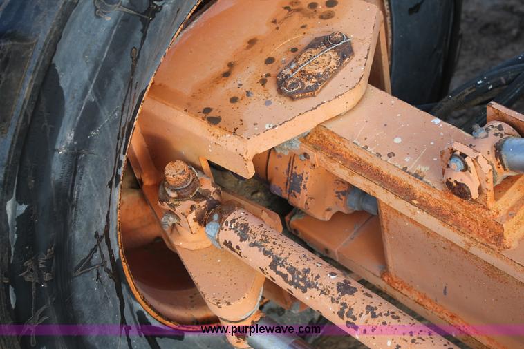 image for item H1704 1993 JLG 40HA boom lift