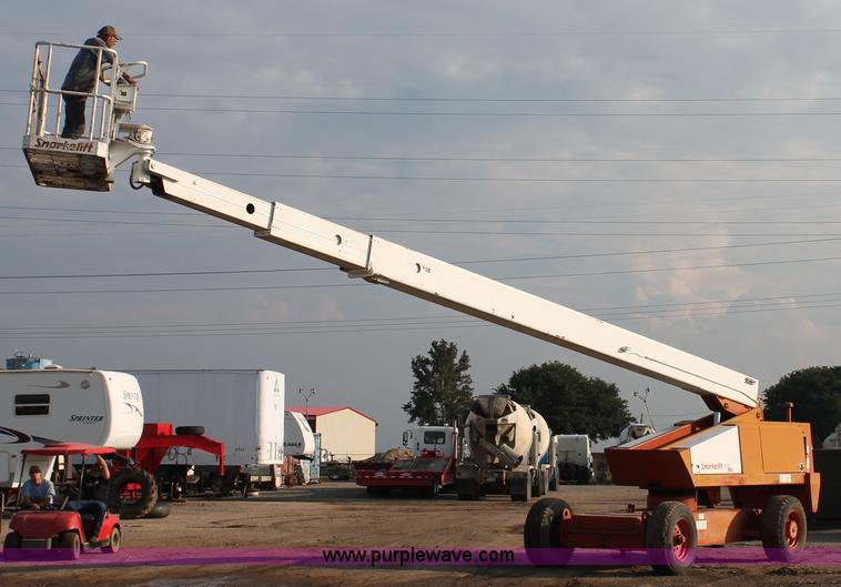 image for item H1705 1990 Snorkel A80R boom lift