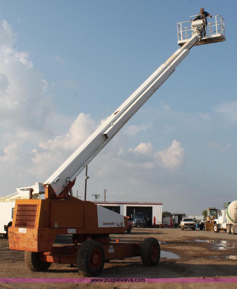 image for item H1705 1990 Snorkel A80R boom lift