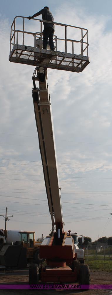 image for item H1705 1990 Snorkel A80R boom lift