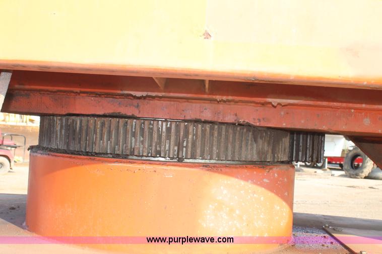 image for item H1705 1990 Snorkel A80R boom lift