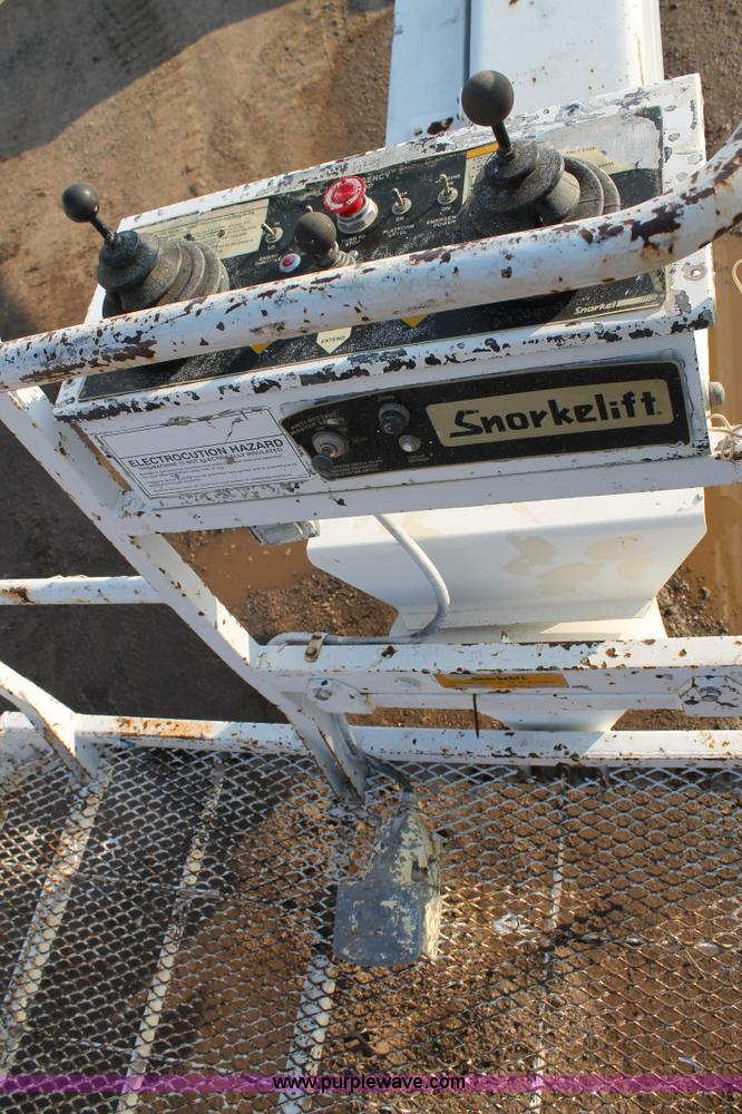 image for item H1705 1990 Snorkel A80R boom lift