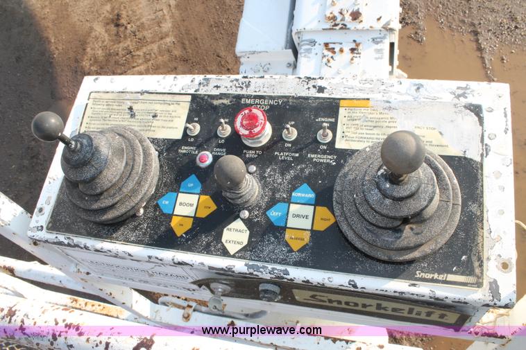 image for item H1705 1990 Snorkel A80R boom lift