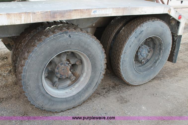 image for item H1706 1991 Mack RD690S mixer truck