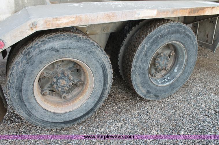 image for item H1706 1991 Mack RD690S mixer truck