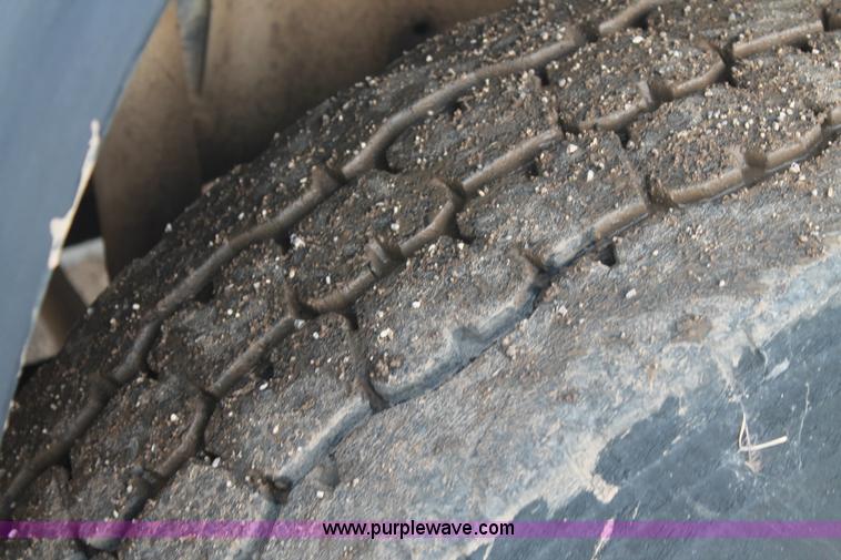 image for item H1706 1991 Mack RD690S mixer truck