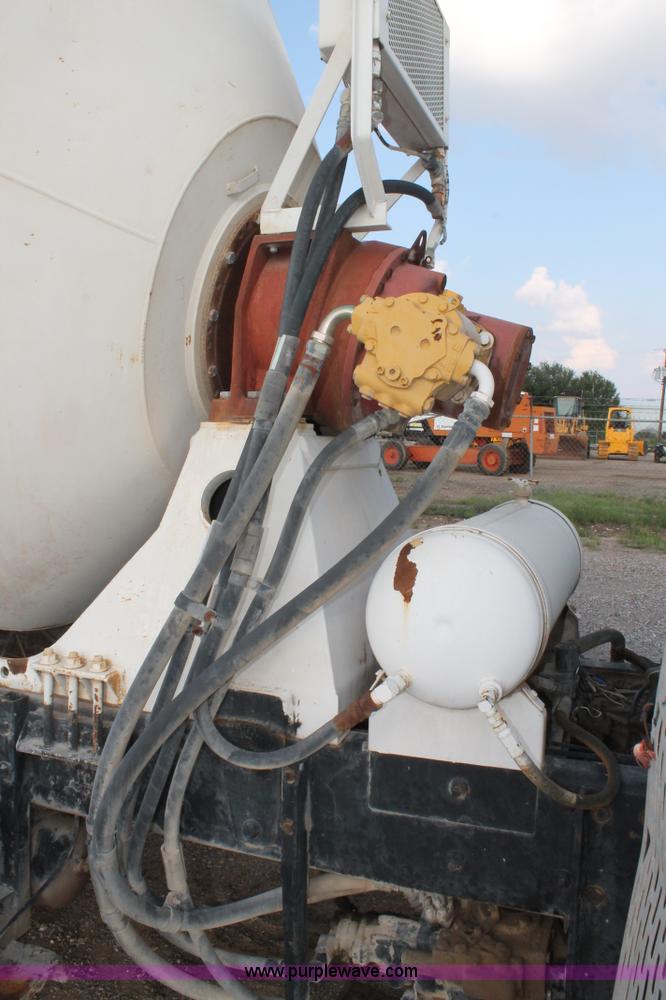 image for item H1706 1991 Mack RD690S mixer truck