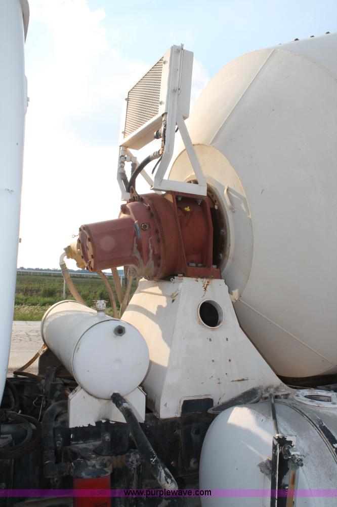 image for item H1706 1991 Mack RD690S mixer truck