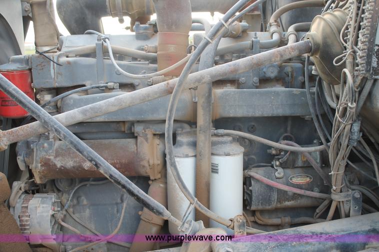 image for item H1706 1991 Mack RD690S mixer truck