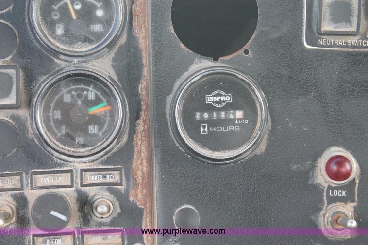 image for item H1706 1991 Mack RD690S mixer truck