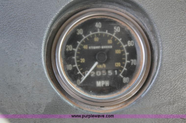 image for item H1706 1991 Mack RD690S mixer truck