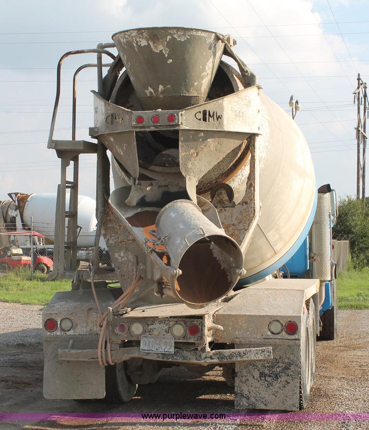 image for item H1707 1991 Mack RD690S mixer truck