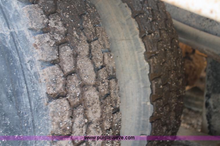 image for item H1707 1991 Mack RD690S mixer truck