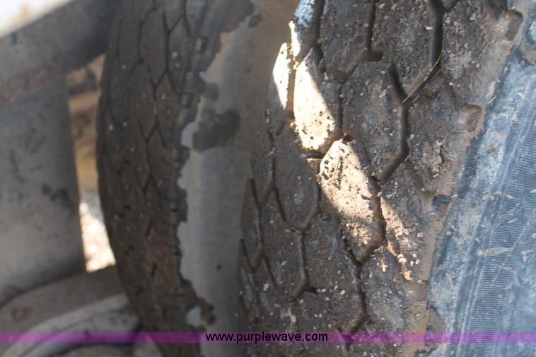 image for item H1707 1991 Mack RD690S mixer truck