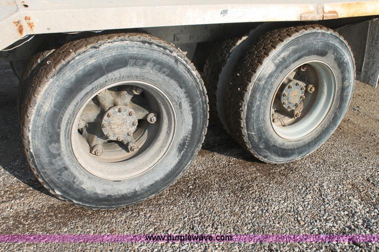 image for item H1707 1991 Mack RD690S mixer truck