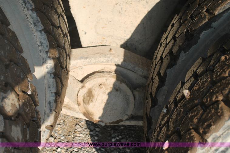 image for item H1707 1991 Mack RD690S mixer truck