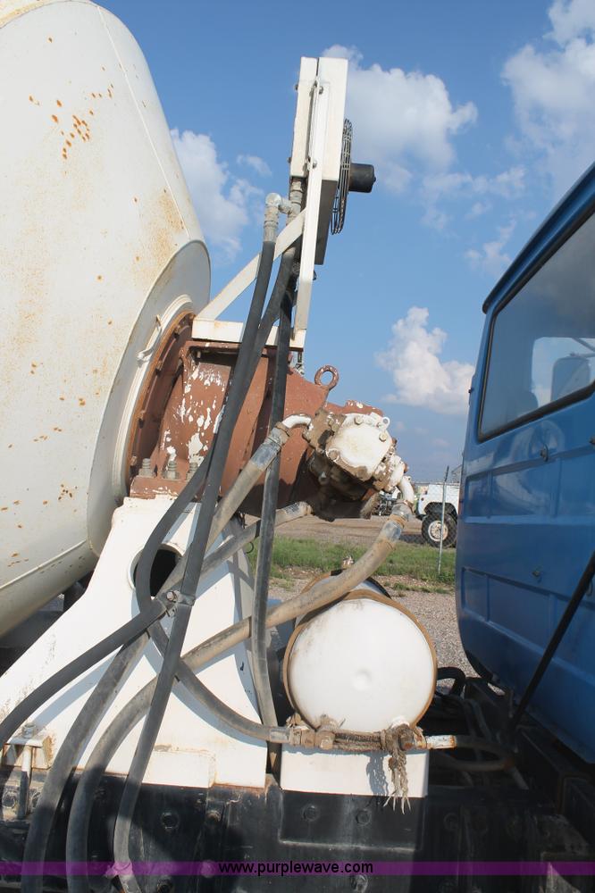 image for item H1707 1991 Mack RD690S mixer truck