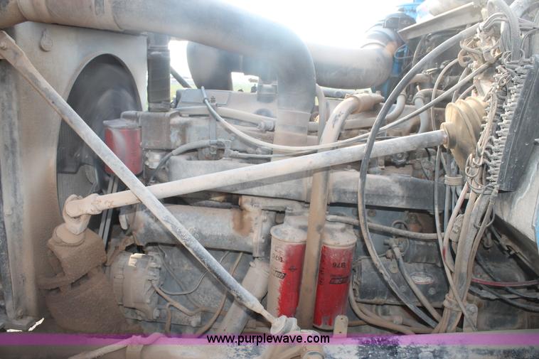 image for item H1707 1991 Mack RD690S mixer truck