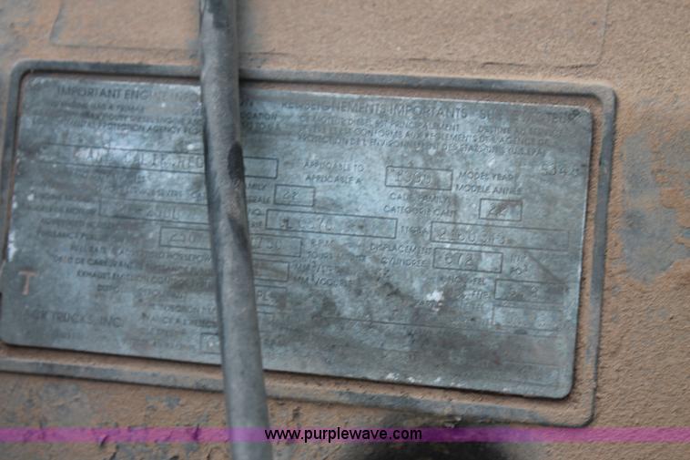 image for item H1707 1991 Mack RD690S mixer truck