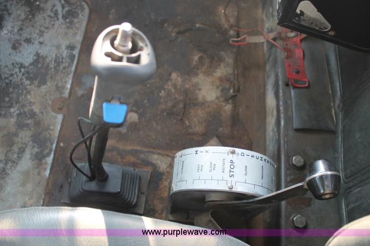 image for item H1707 1991 Mack RD690S mixer truck