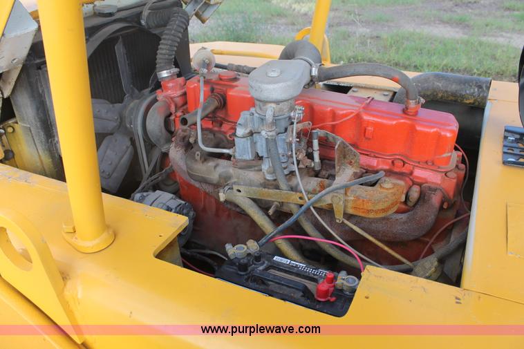 image for item H1710 Hyster rough terrain forklift