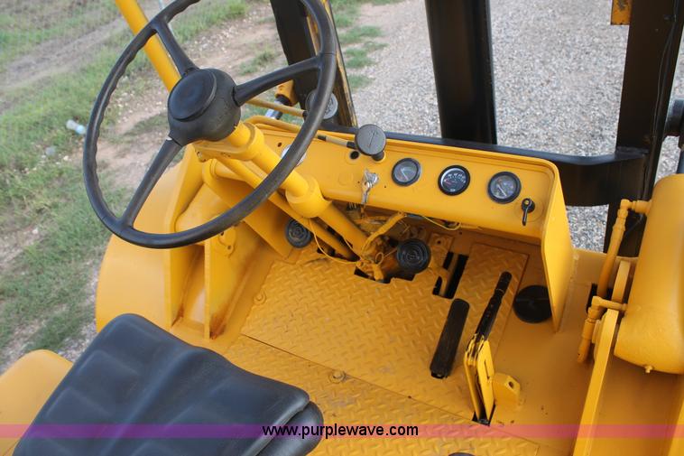 image for item H1710 Hyster rough terrain forklift