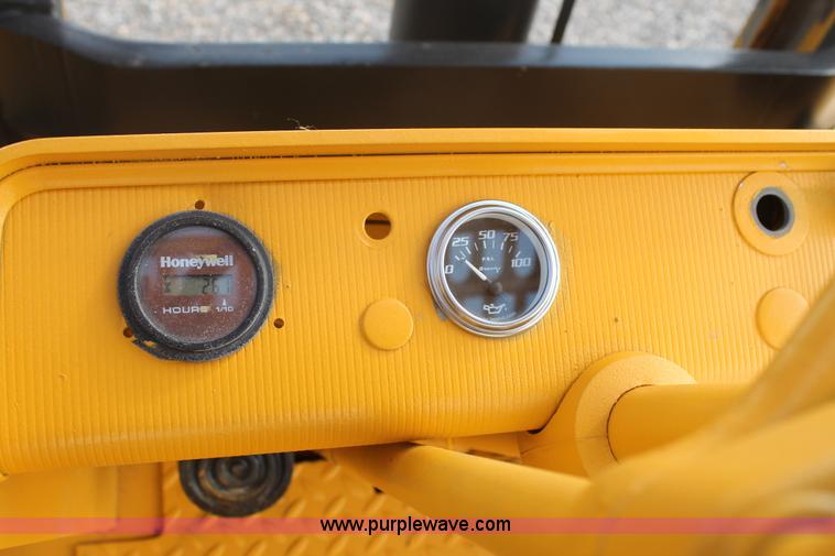 image for item H1710 Hyster rough terrain forklift