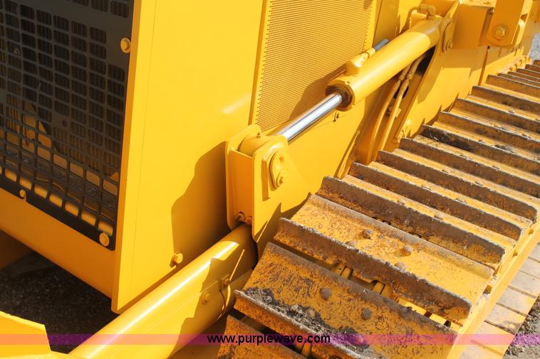 image for item H1711 1997 John Deere 550G dozer