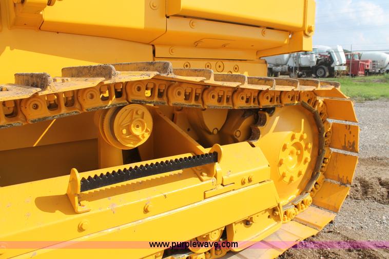 image for item H1711 1997 John Deere 550G dozer