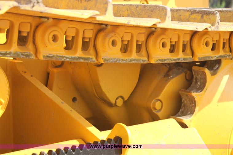 image for item H1711 1997 John Deere 550G dozer
