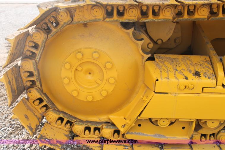 image for item H1711 1997 John Deere 550G dozer