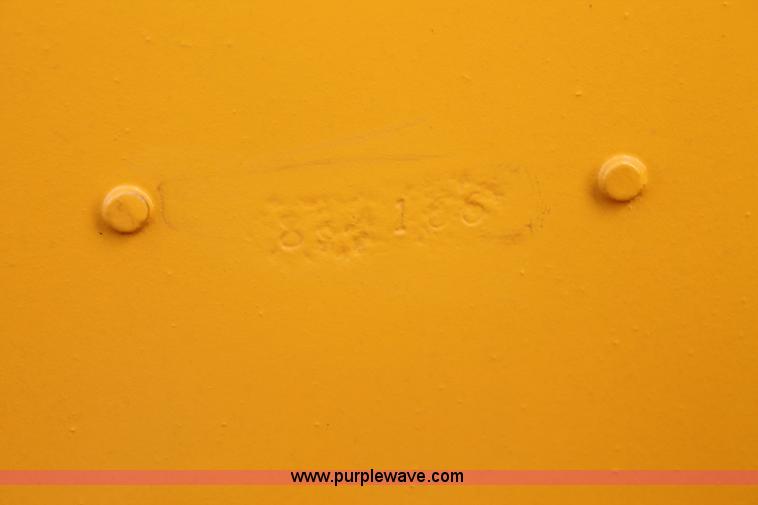 image for item H1711 1997 John Deere 550G dozer