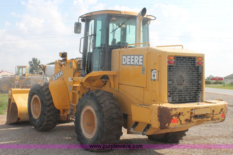 image for item H1713 2002 John Deere 624H wheel loader