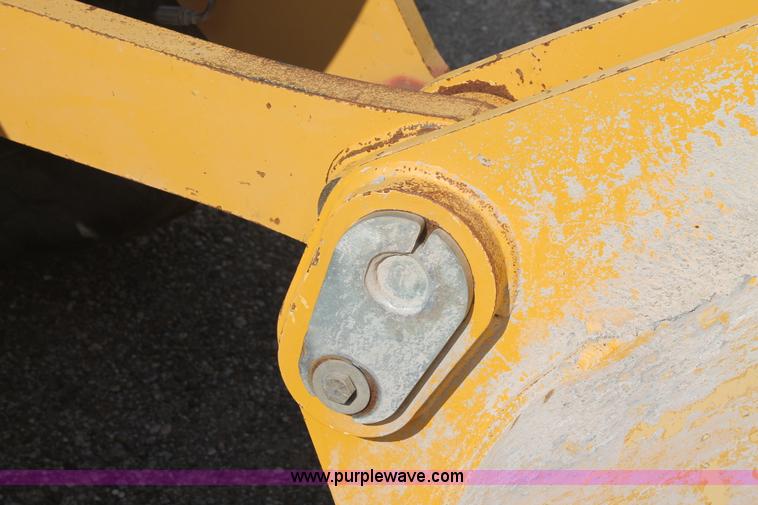 image for item H1713 2002 John Deere 624H wheel loader