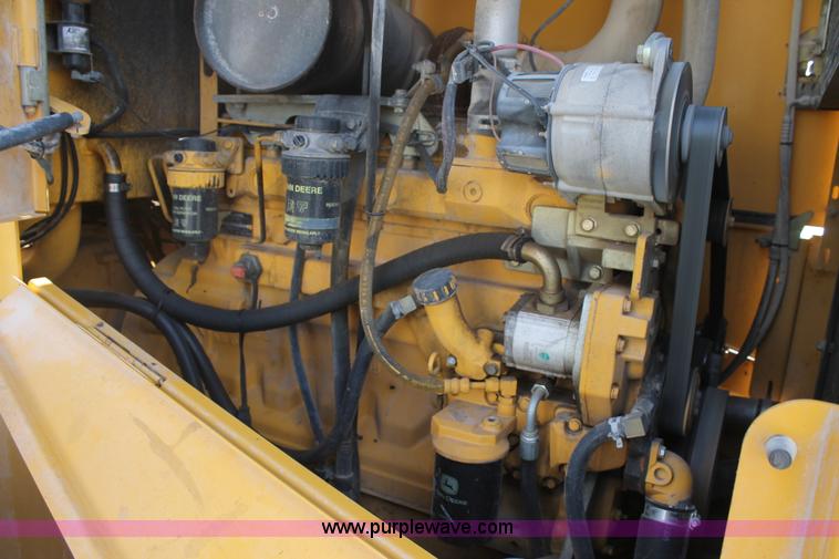 image for item H1713 2002 John Deere 624H wheel loader