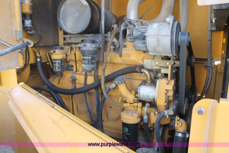 image for item H1713 2002 John Deere 624H wheel loader