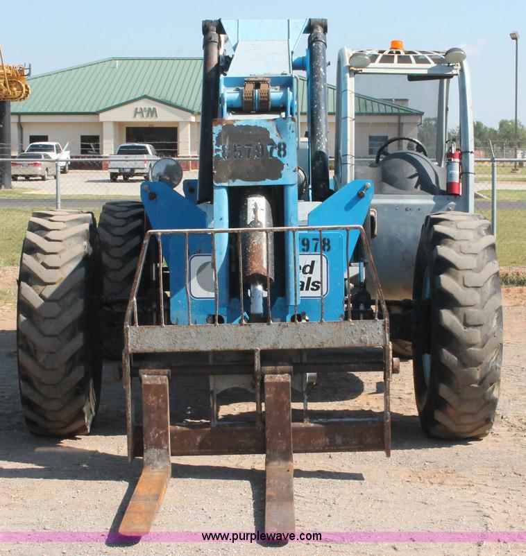 image for item H5602 2006 Genie GTH-844 telehandler
