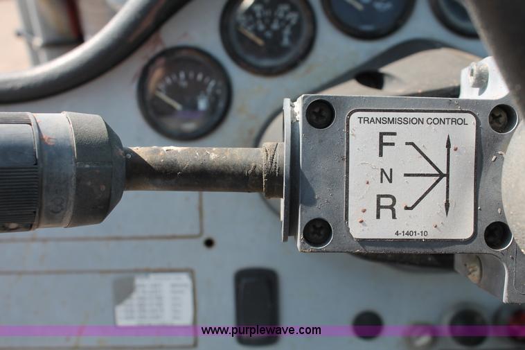 image for item H5602 2006 Genie GTH-844 telehandler