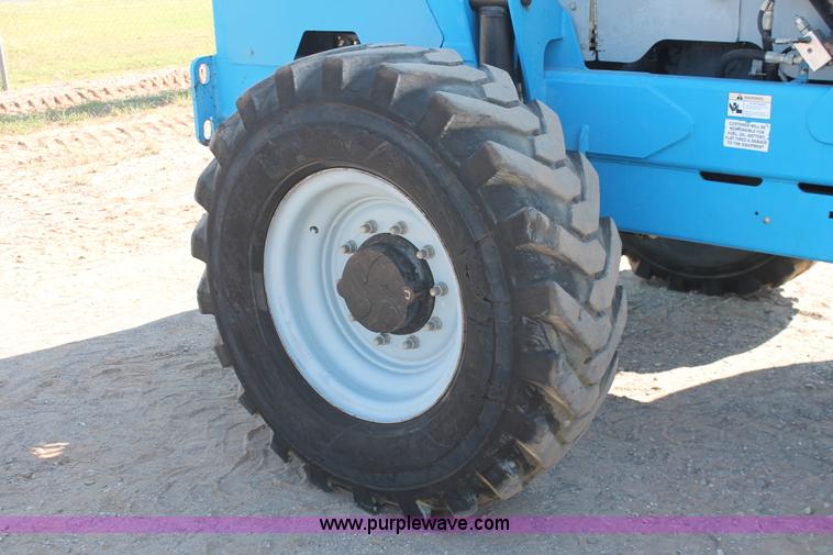 image for item H5602 2006 Genie GTH-844 telehandler
