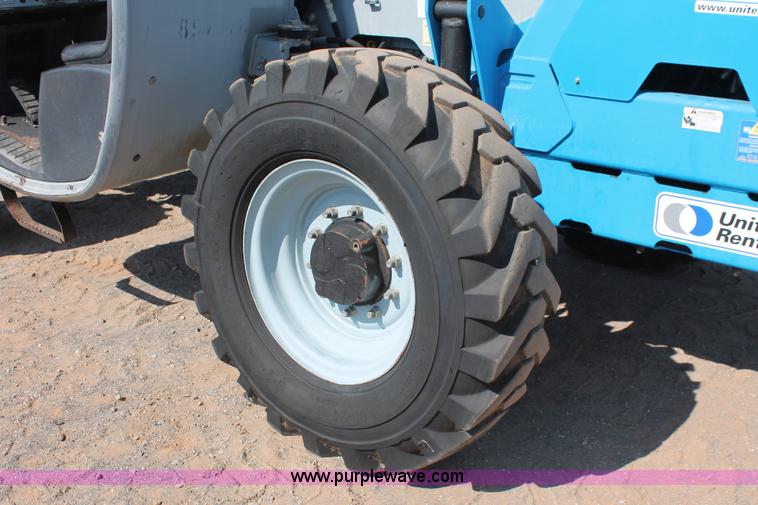 image for item H5602 2006 Genie GTH-844 telehandler