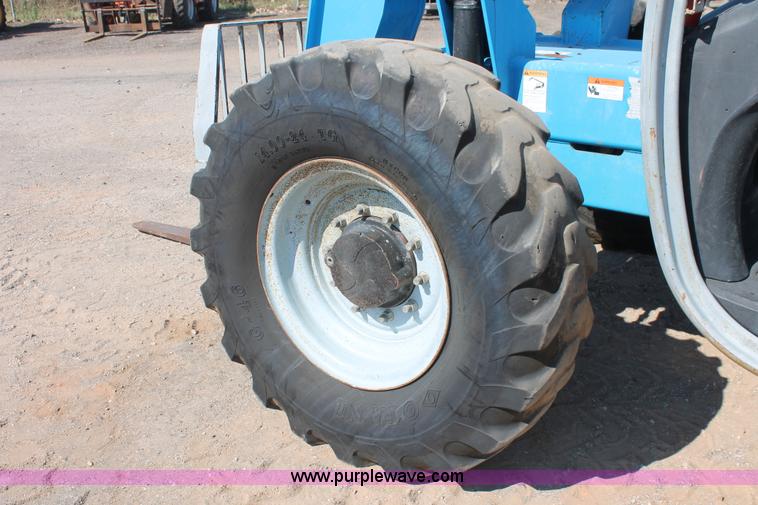 image for item H5602 2006 Genie GTH-844 telehandler