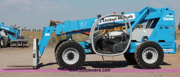 image for item H5603 2007 Genie GTH-842 telehandler