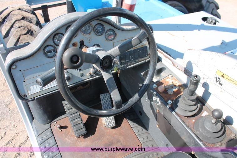 image for item H5603 2007 Genie GTH-842 telehandler