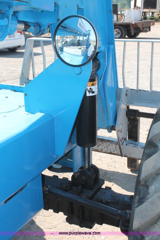 image for item H5603 2007 Genie GTH-842 telehandler
