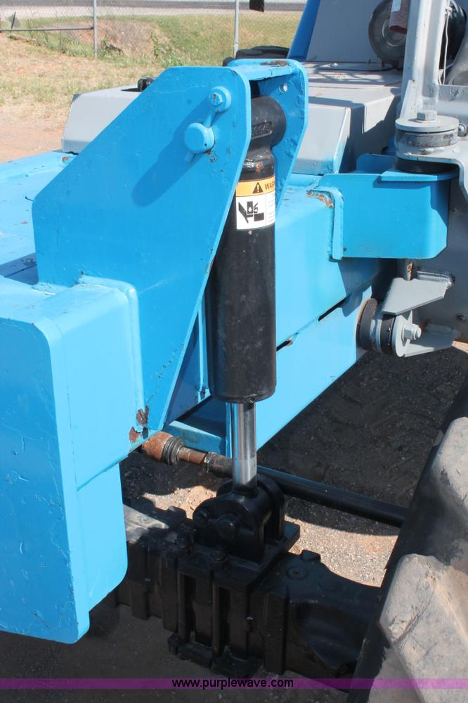image for item H5603 2007 Genie GTH-842 telehandler