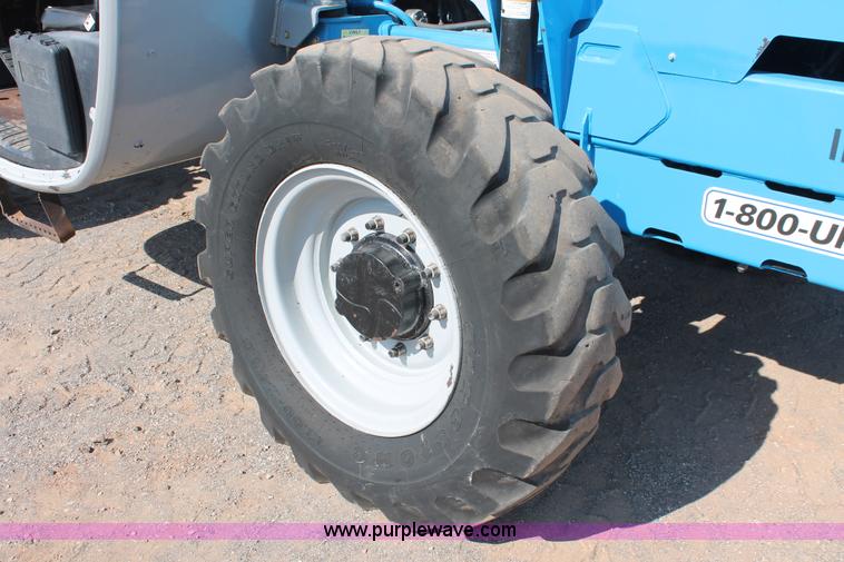 image for item H5603 2007 Genie GTH-842 telehandler