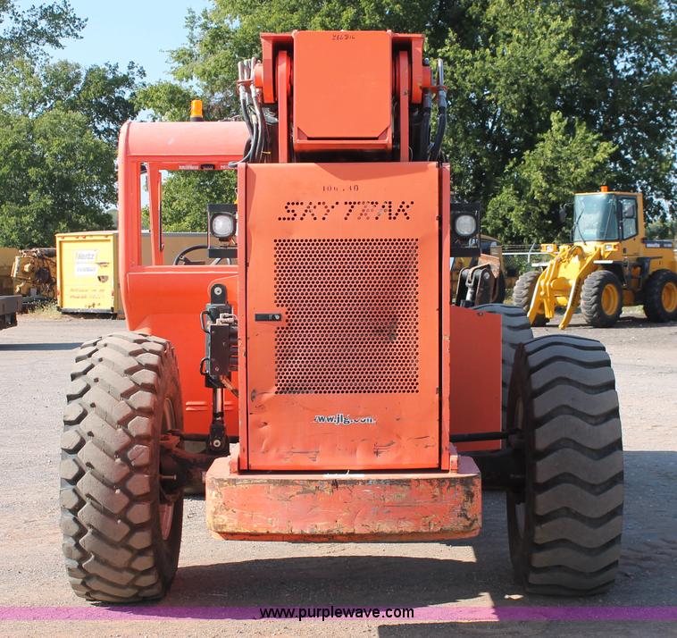 image for item H5604 2006 SkyTrak 10042 telehandler