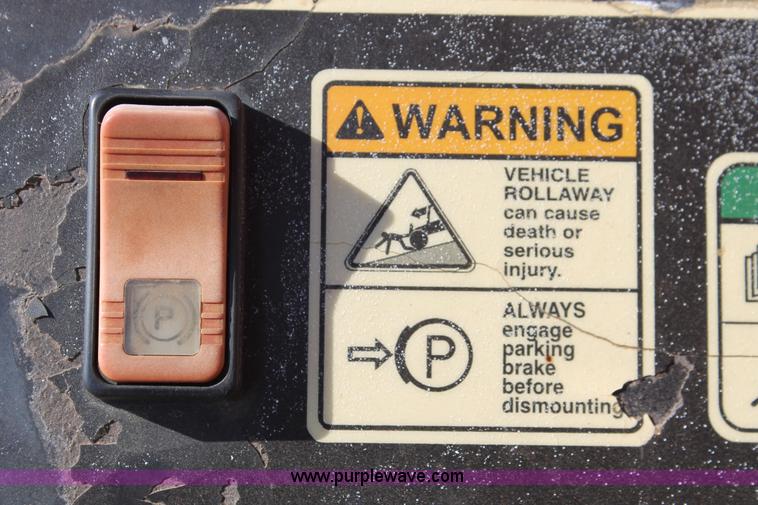 image for item H5604 2006 SkyTrak 10042 telehandler