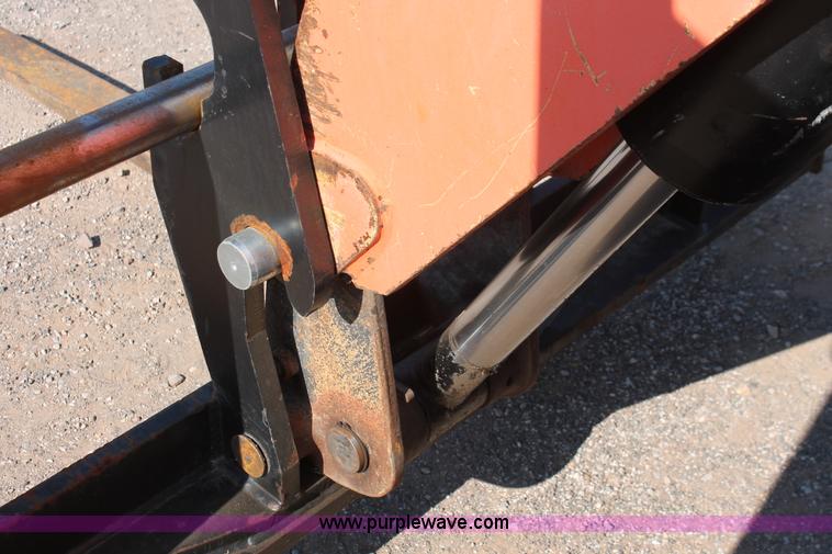 image for item H5604 2006 SkyTrak 10042 telehandler