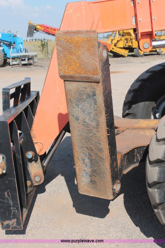 image for item H5604 2006 SkyTrak 10042 telehandler